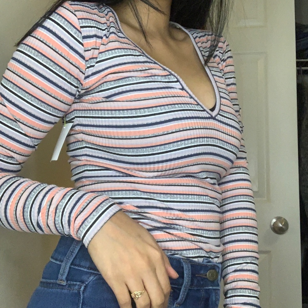 Deep V long sleeve Bodysuit